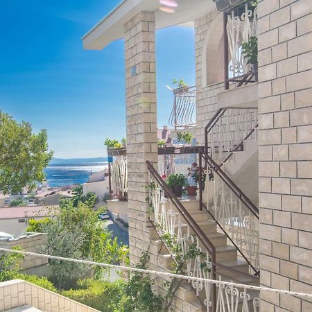 Apartment Holiday Makarska Esterno foto