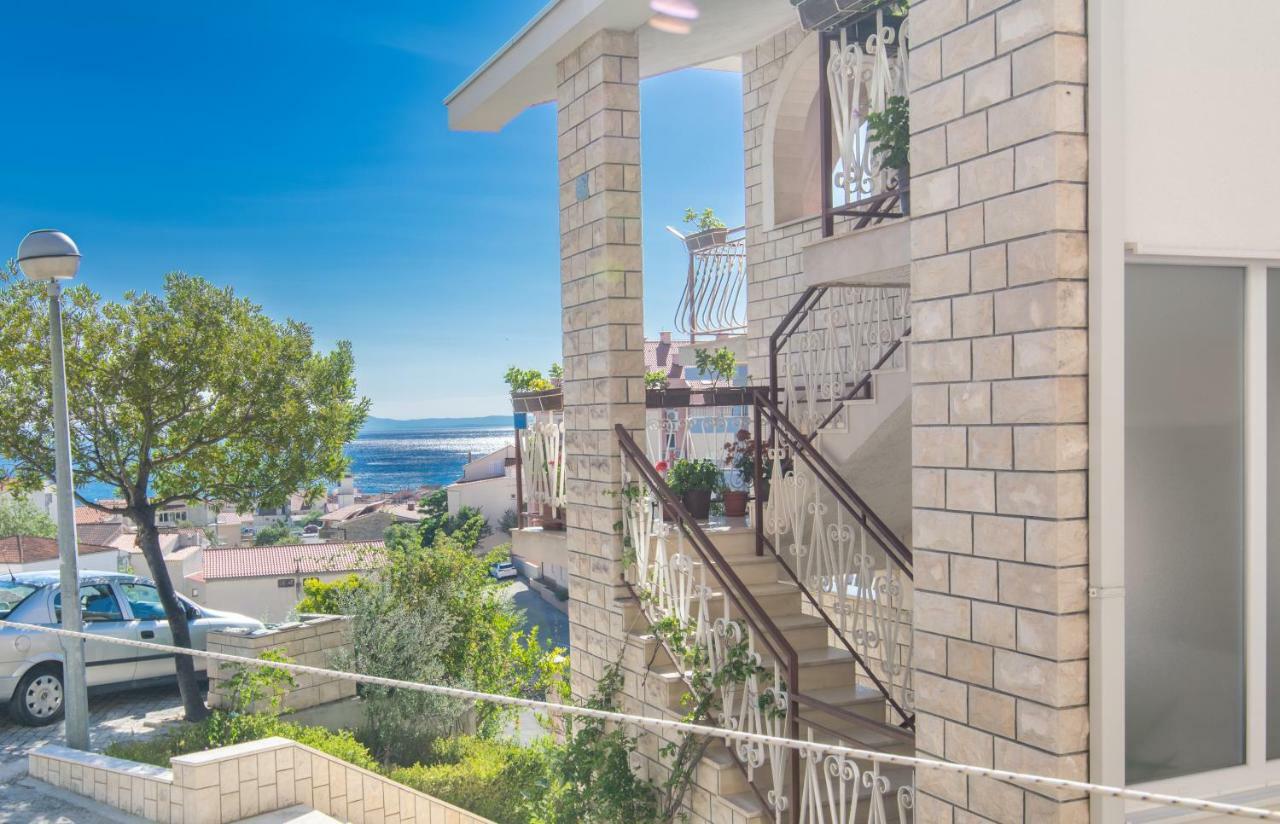 Apartment Holiday Makarska Esterno foto